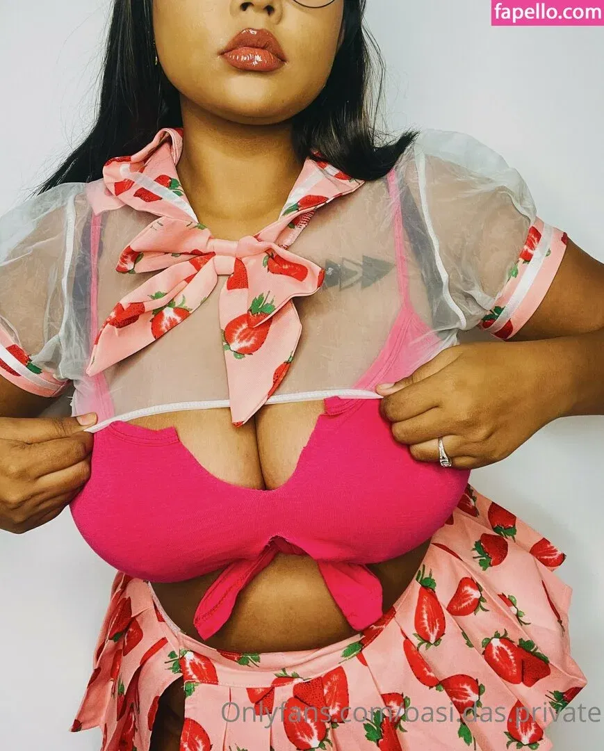 oasi.das.private Onlyfans Photo Gallery 