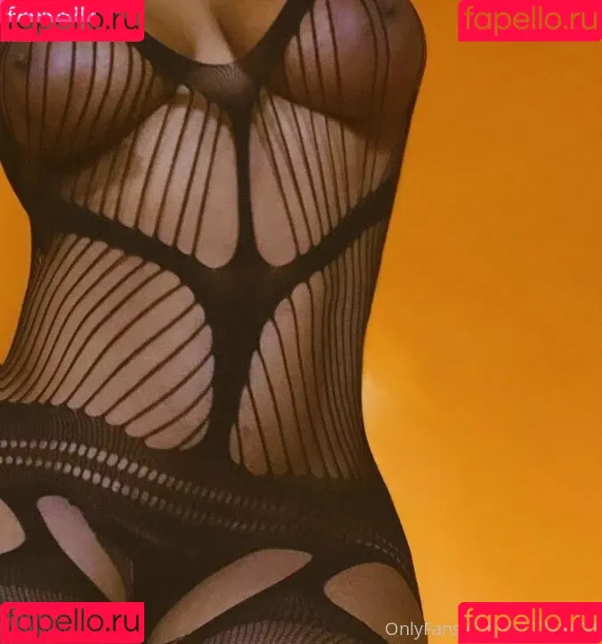 Inurgutss Onlyfans Photo Gallery 