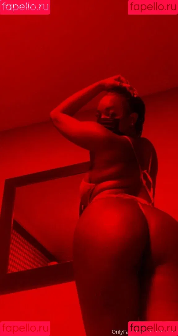 Inurgutss Onlyfans Photo Gallery 