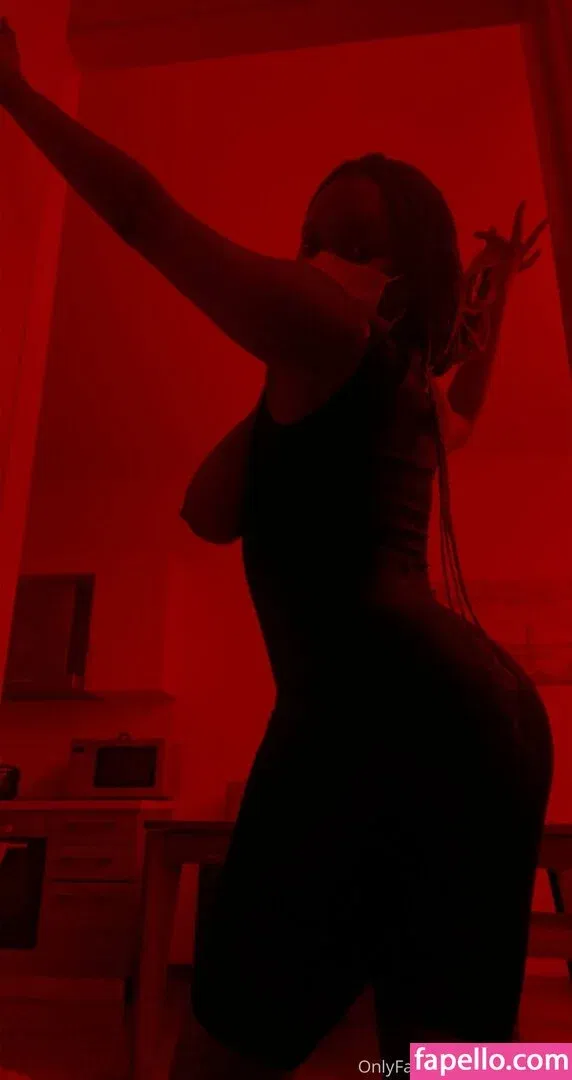 Inurgutss Onlyfans Photo Gallery 