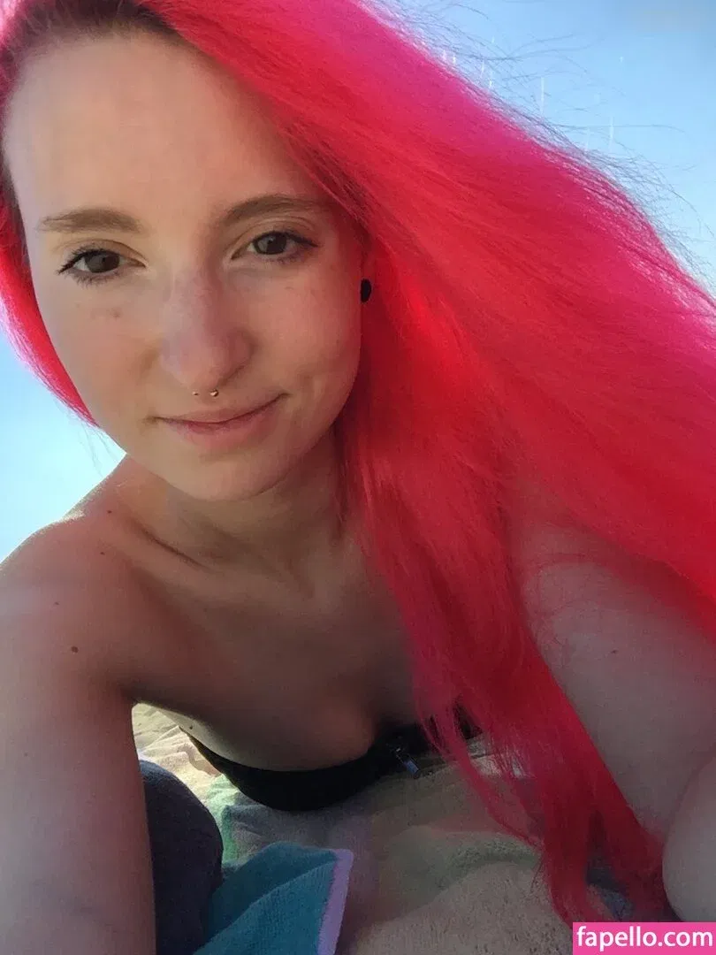 Fuxy Onlyfans Photo Gallery 