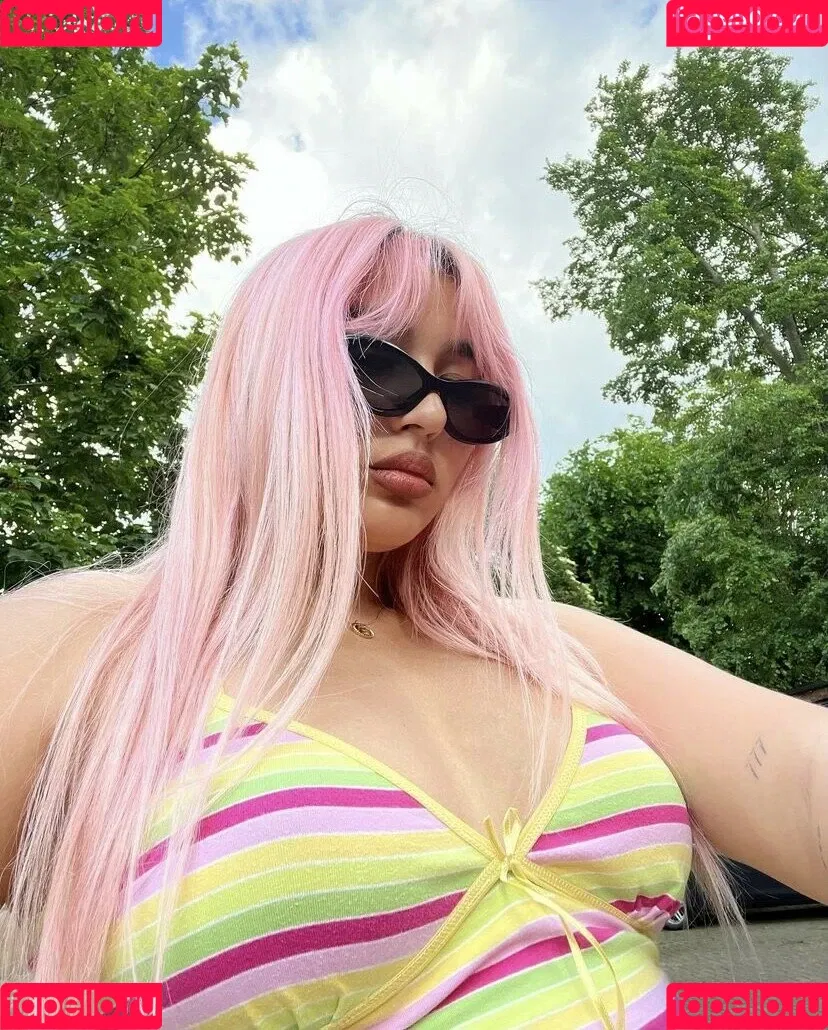 Fuhhz Onlyfans Photo Gallery 