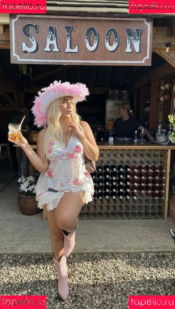 Fuhhz Onlyfans Photo Gallery 