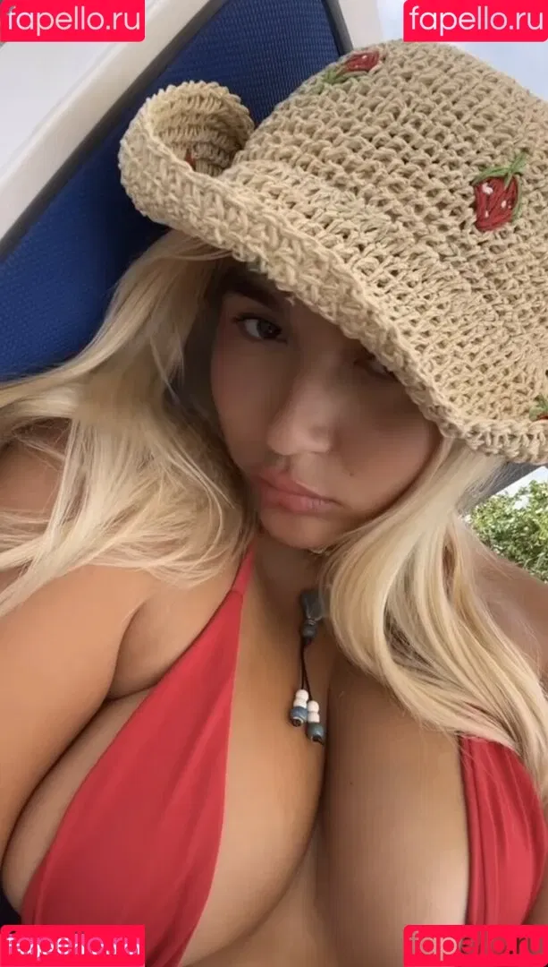 Fuhhz Onlyfans Photo Gallery 