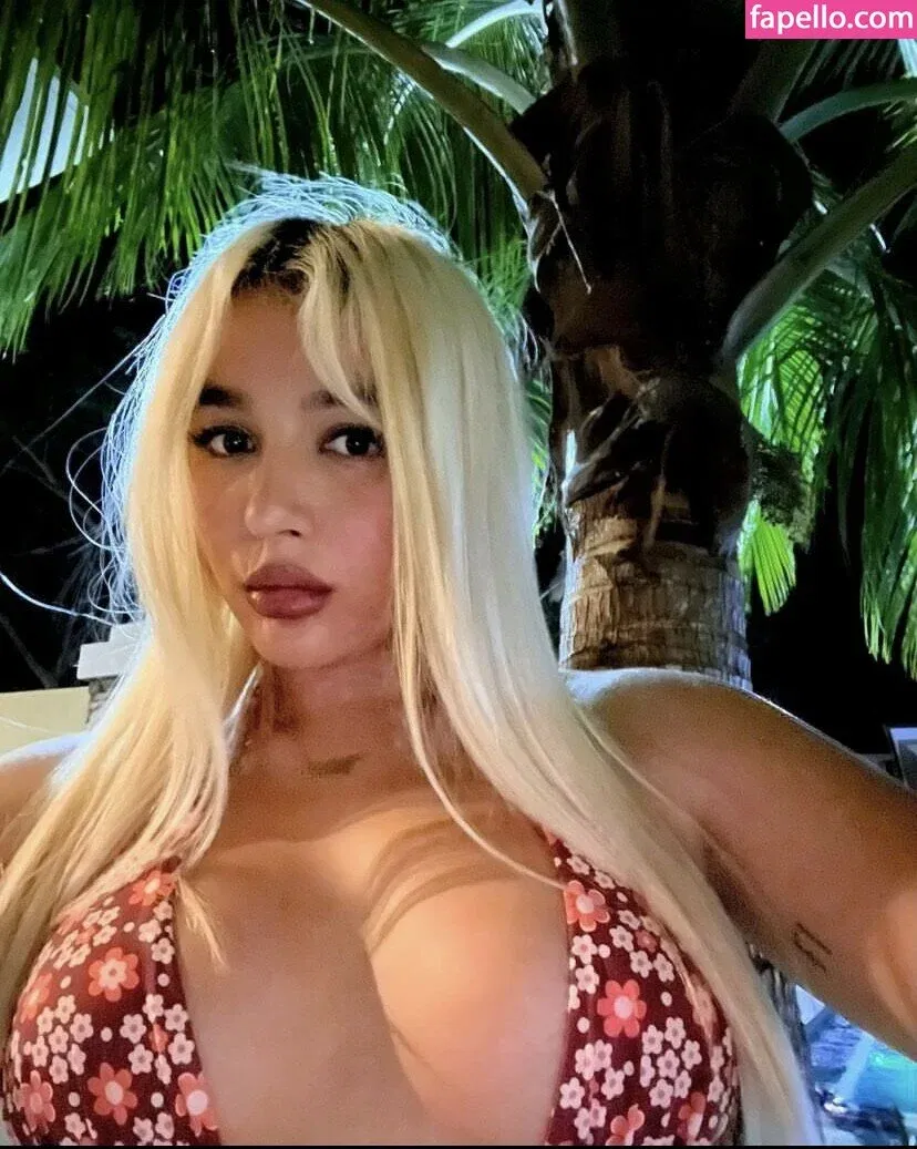 Fuhhz Onlyfans Photo Gallery 