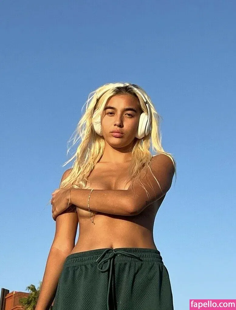 Fuhhz Onlyfans Photo Gallery 