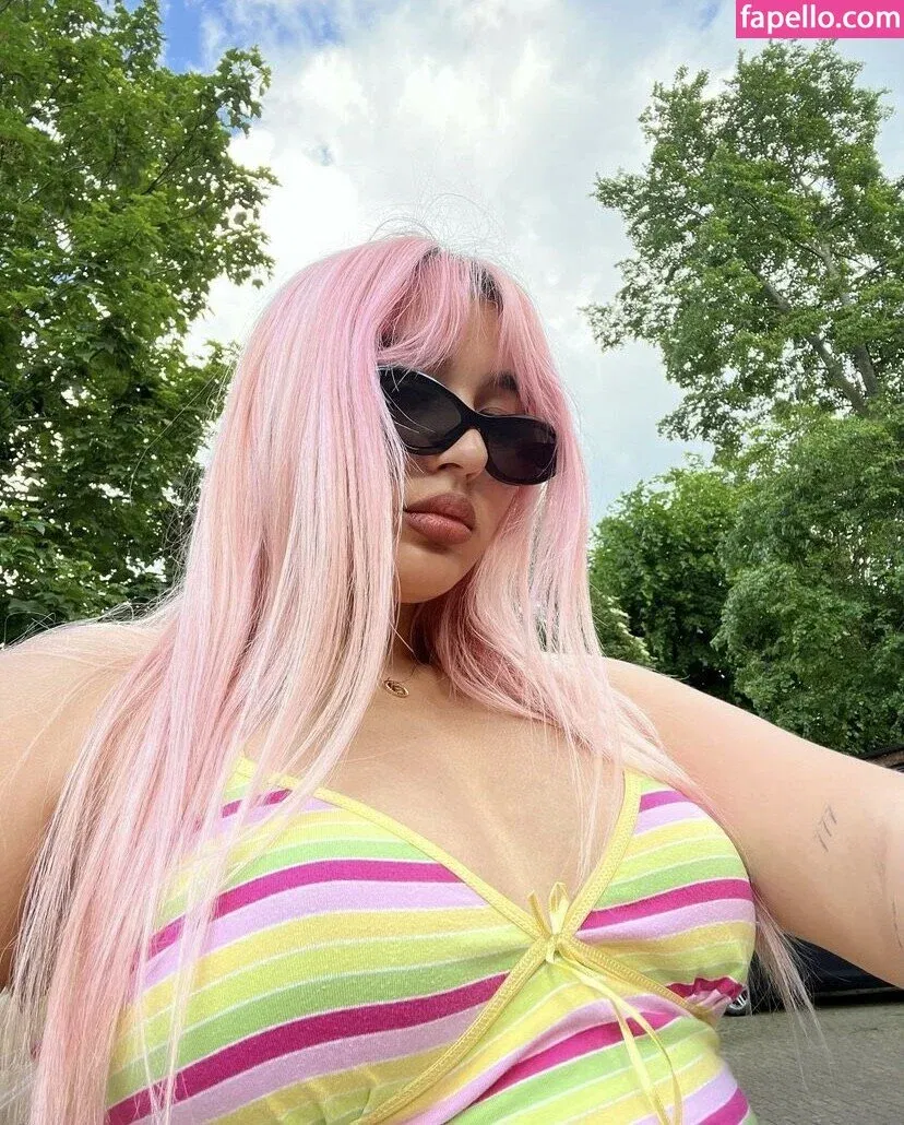 Fuhhz Onlyfans Photo Gallery 