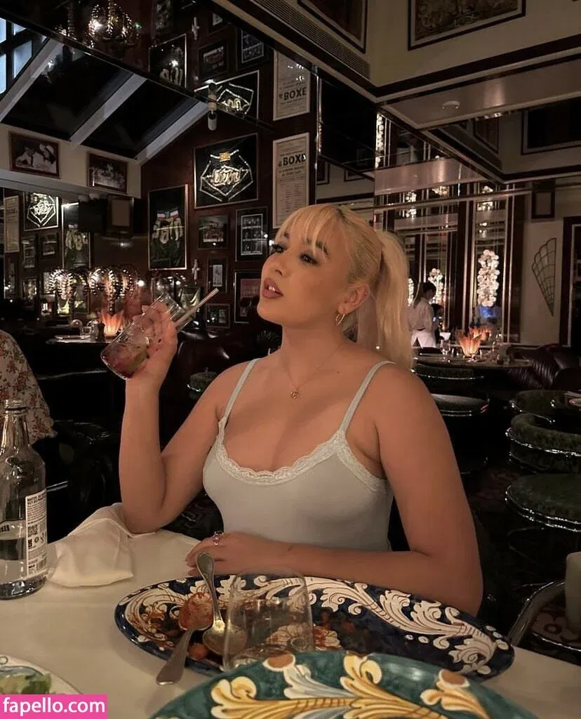 Fuhhz Onlyfans Photo Gallery 