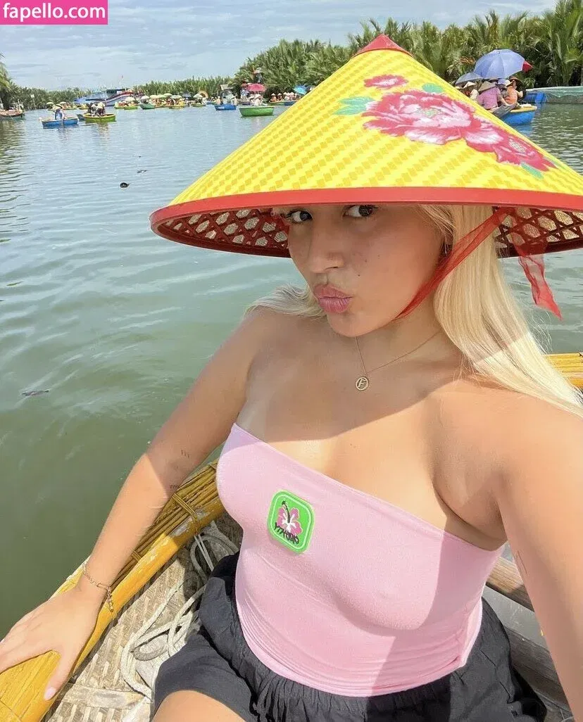 Fuhhz Onlyfans Photo Gallery 