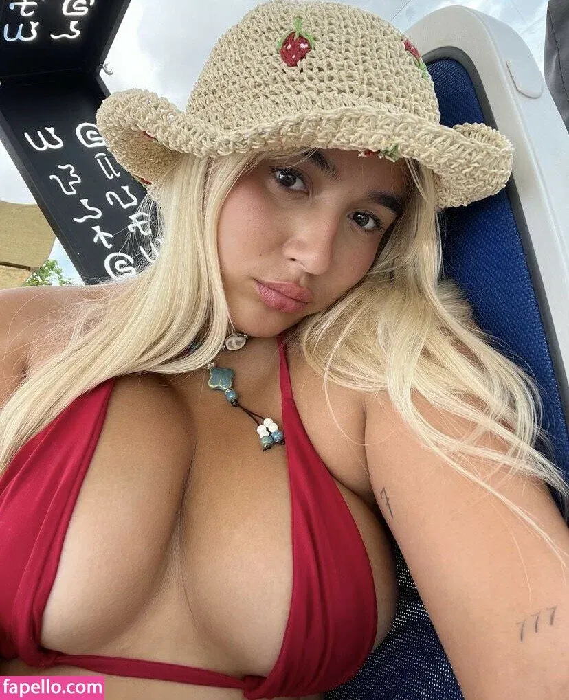 Fuhhz Onlyfans Photo Gallery 