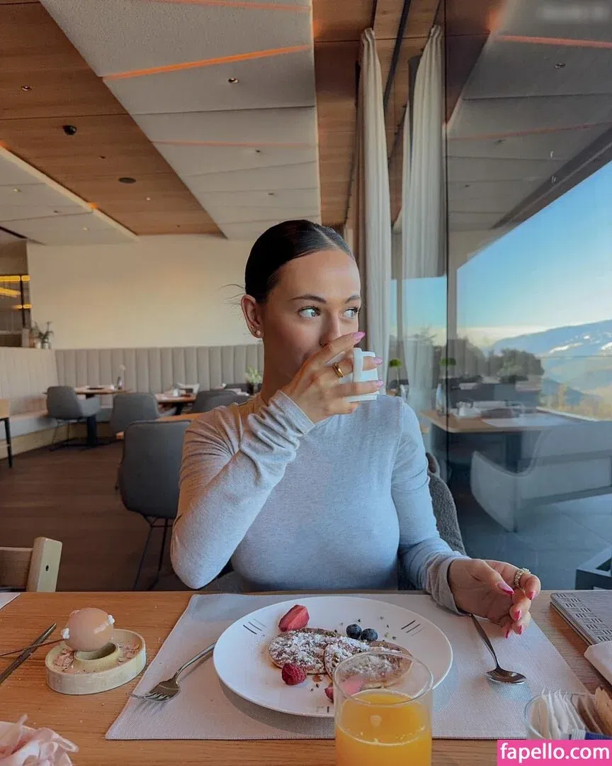 Marci Onlyfans Photo Gallery 