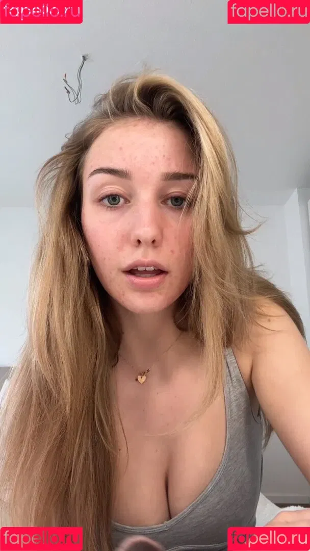 Hannah Maria Onlyfans Photo Gallery 