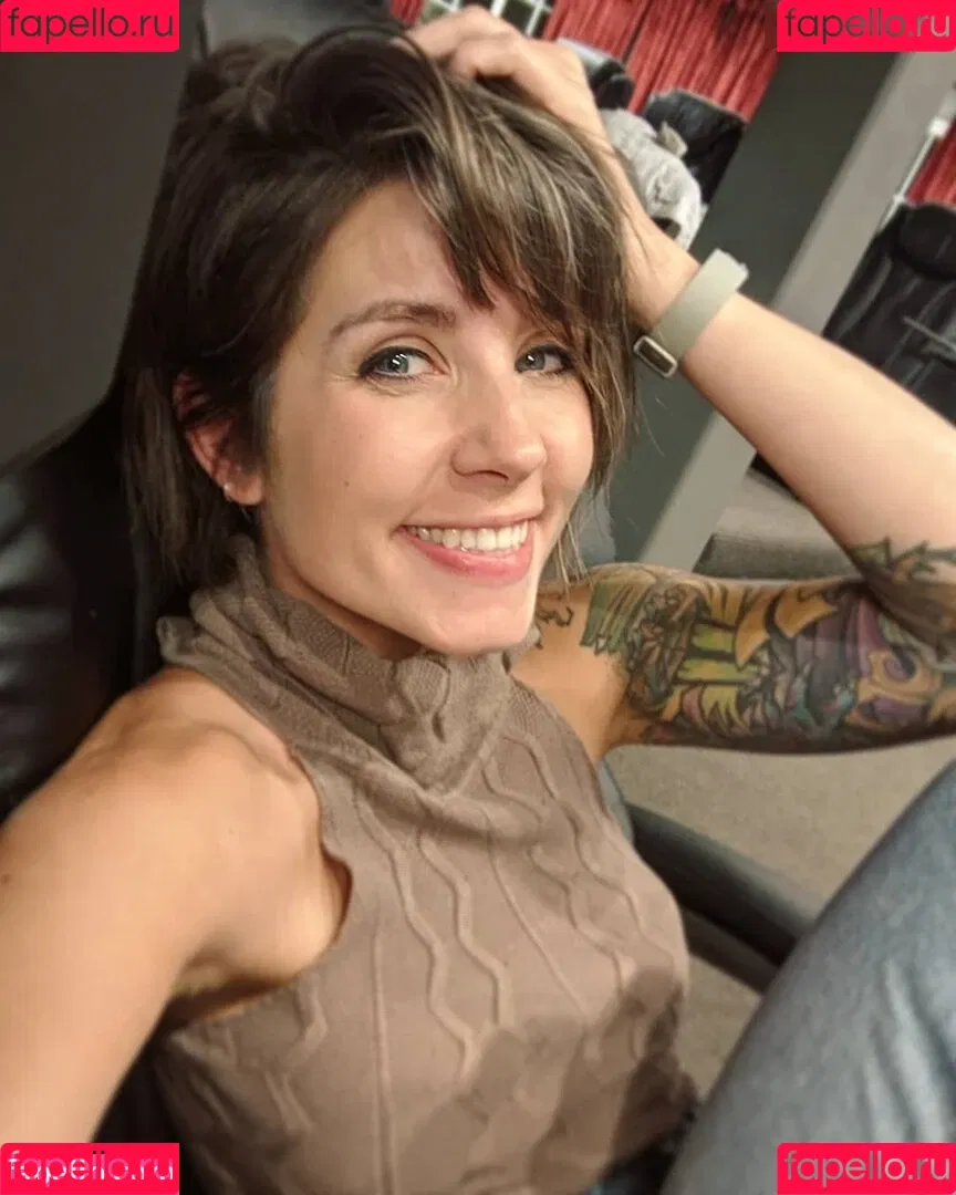 Salome Gschwind-Repp Onlyfans Photo Gallery 