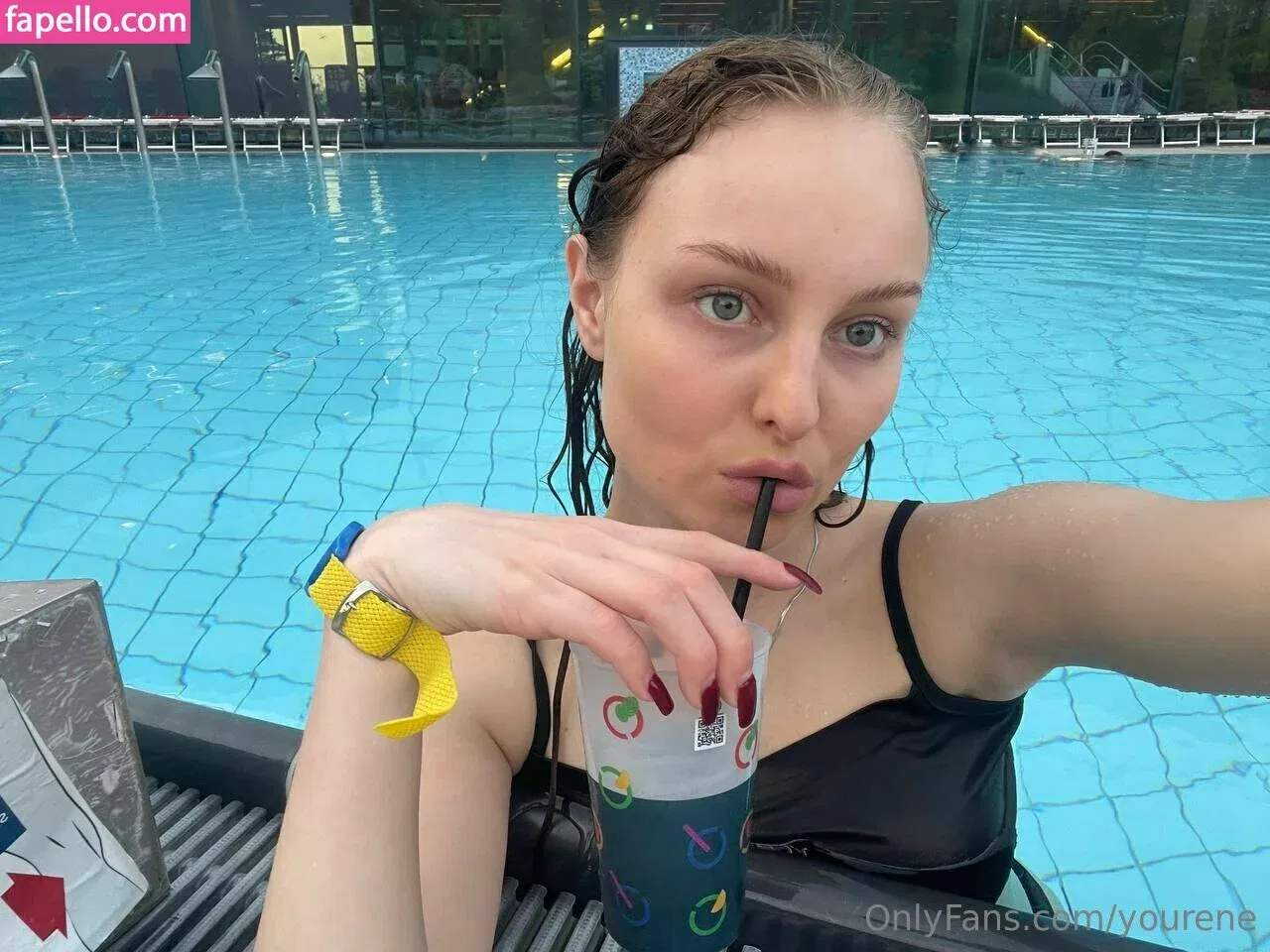 yourene Onlyfans Photo Gallery 