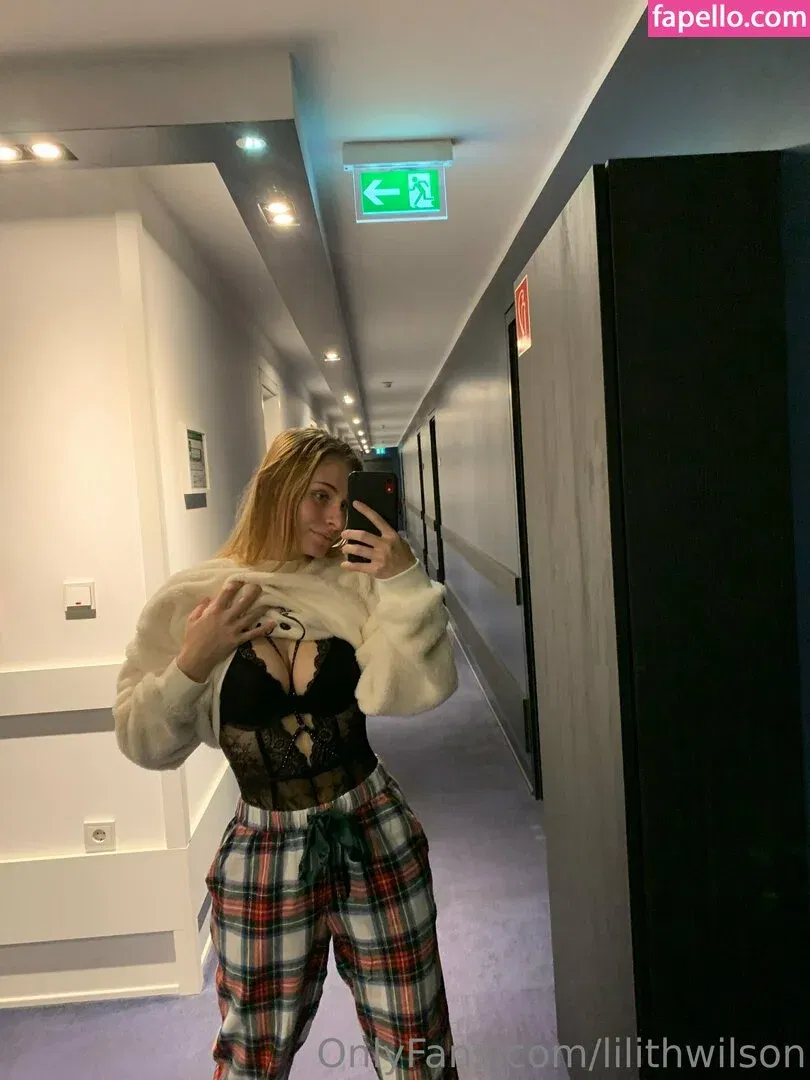 lilithwilson Onlyfans Photo Gallery 