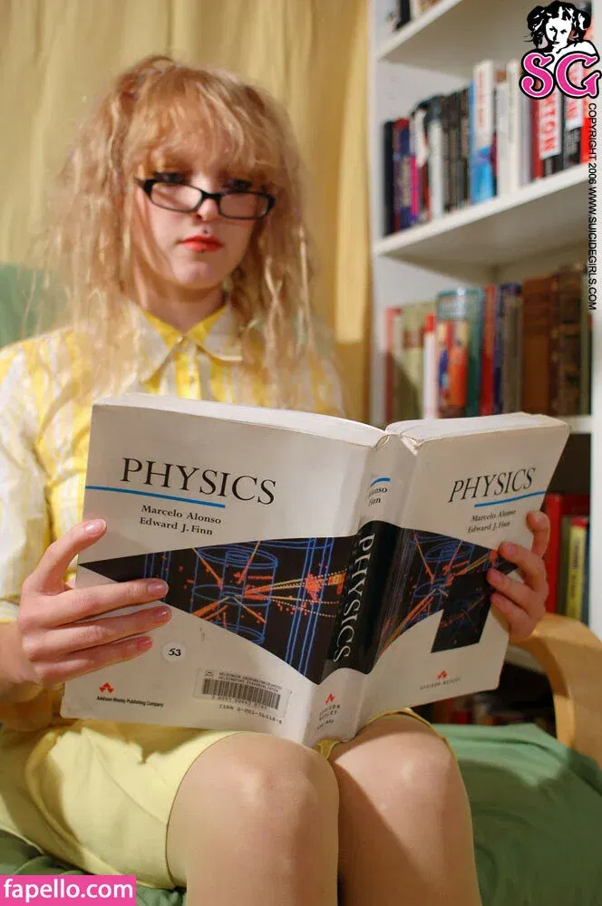 Uni SG Onlyfans Photo Gallery 