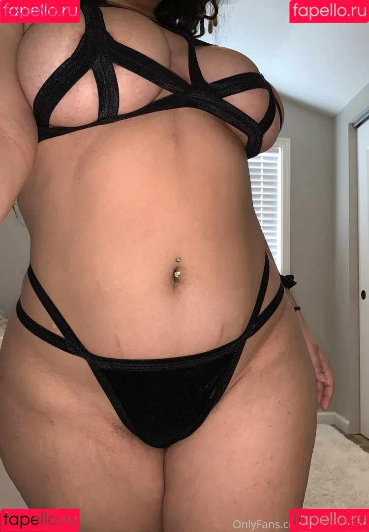 aintthatabummer Onlyfans Photo Gallery 