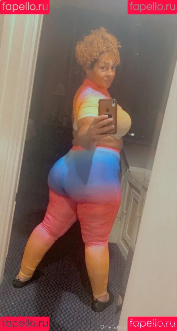 lolabooty111122 Onlyfans Photo Gallery 