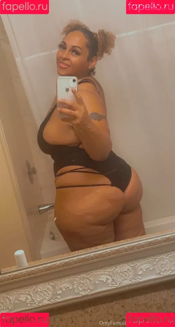 lolabooty111122 Onlyfans Photo Gallery 