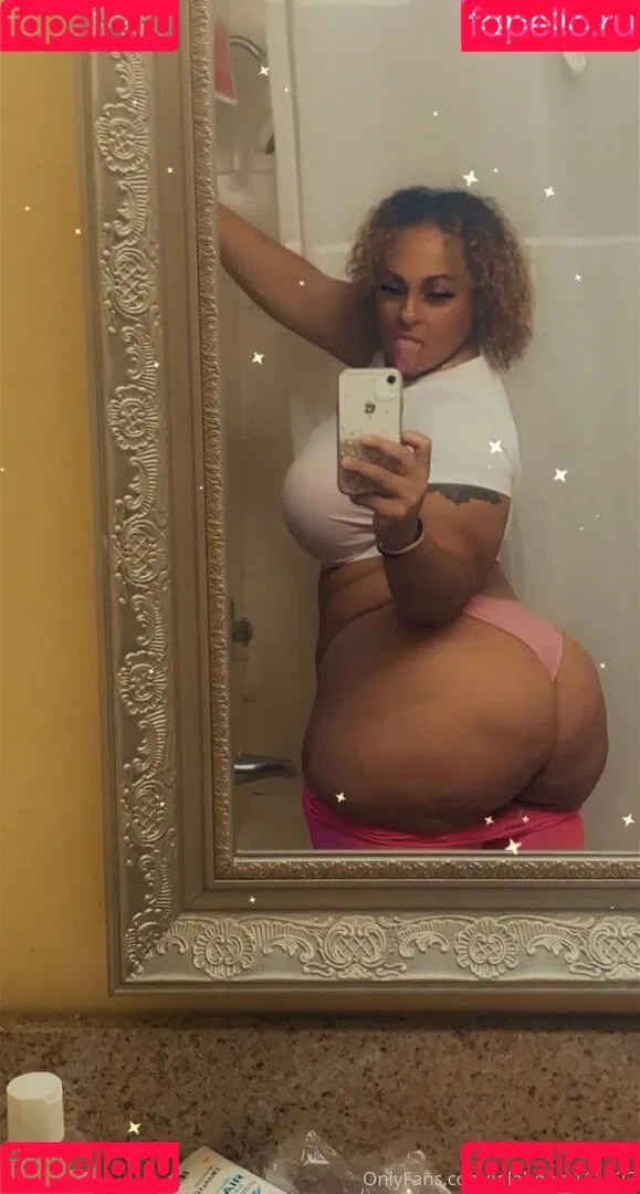 lolabooty111122 Onlyfans Photo Gallery 