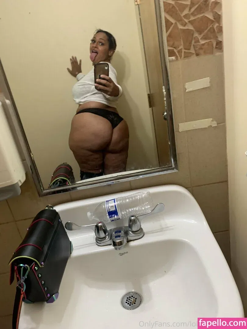 lolabooty111122 Onlyfans Photo Gallery 