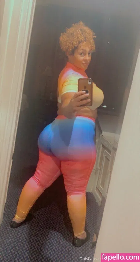lolabooty111122 Onlyfans Photo Gallery 