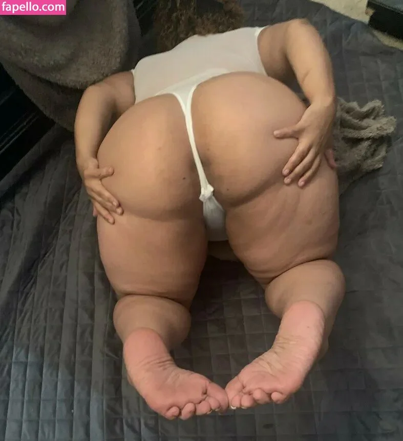 lolabooty111122 Onlyfans Photo Gallery 