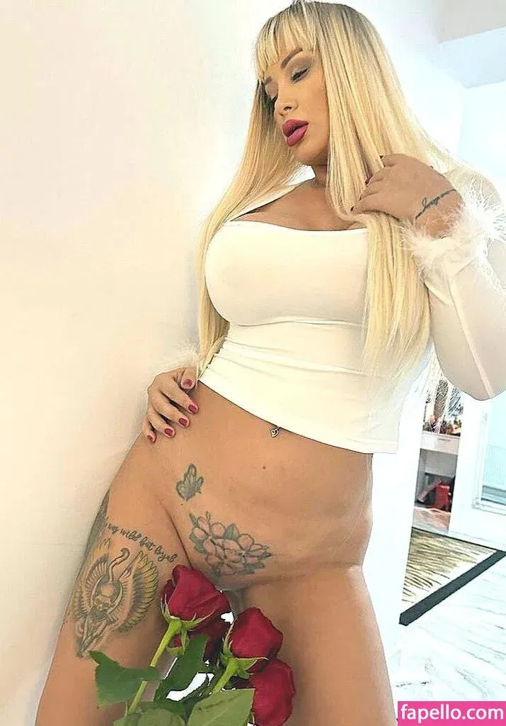 Simona Trasca Onlyfans Photo Gallery 