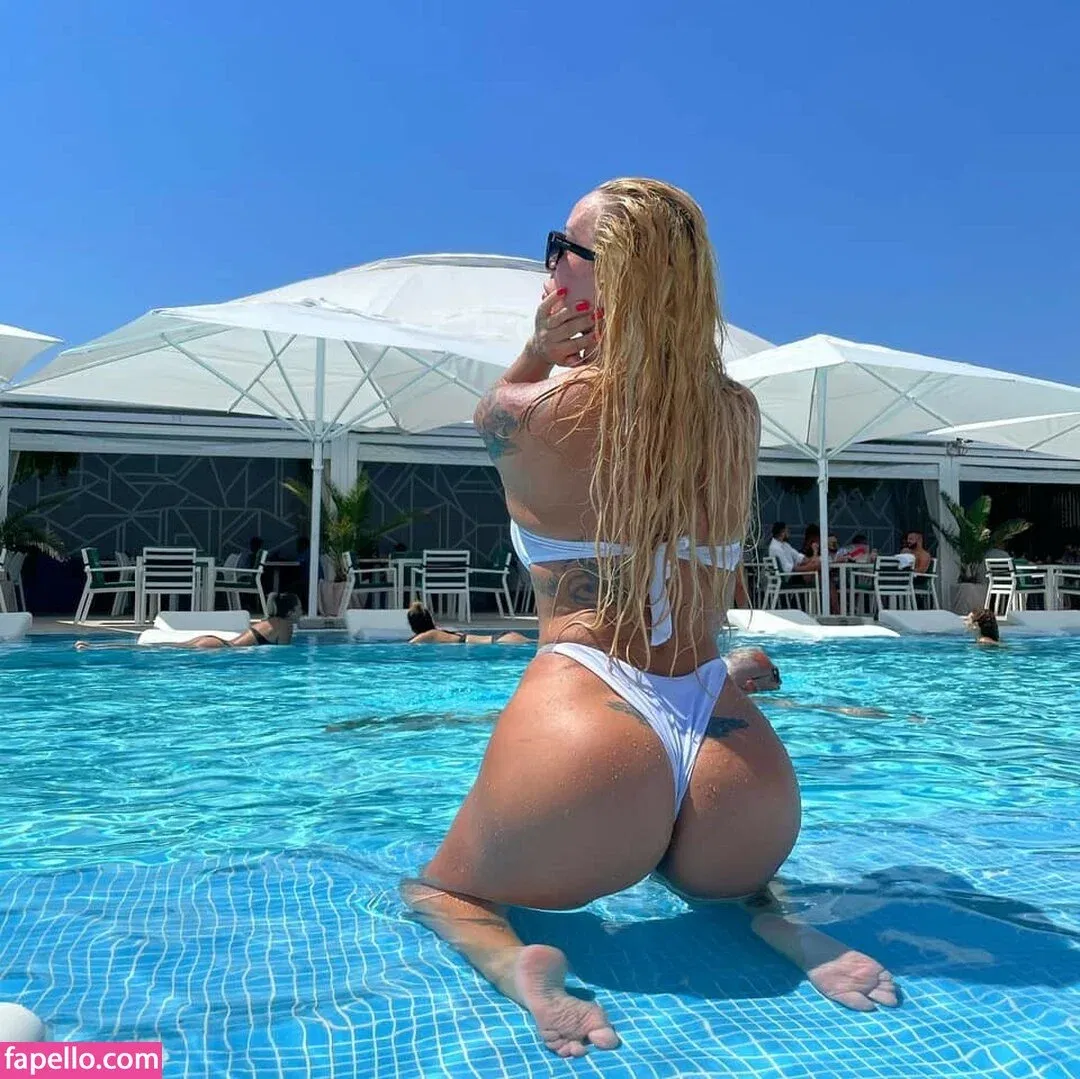 Simona Trasca Onlyfans Photo Gallery 