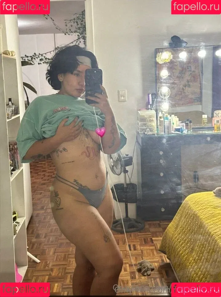 Romi Marcos Onlyfans Photo Gallery 