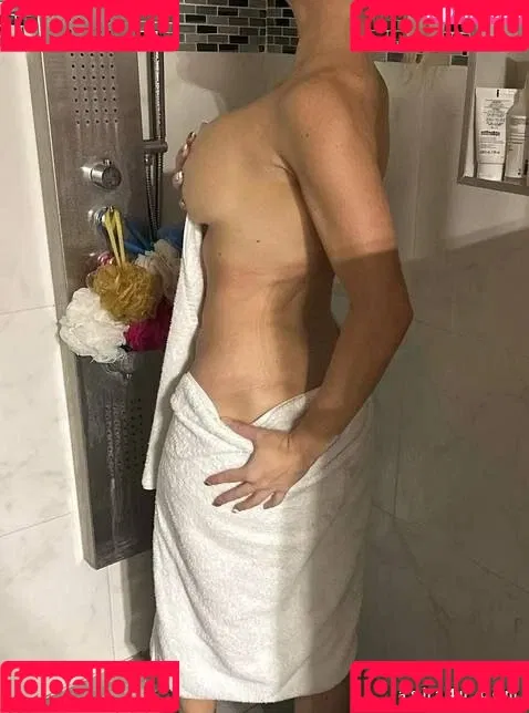 Honey Moon Onlyfans Photo Gallery 