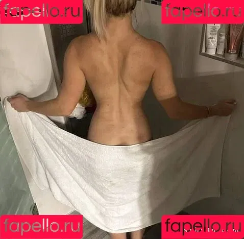 Honey Moon Onlyfans Photo Gallery 