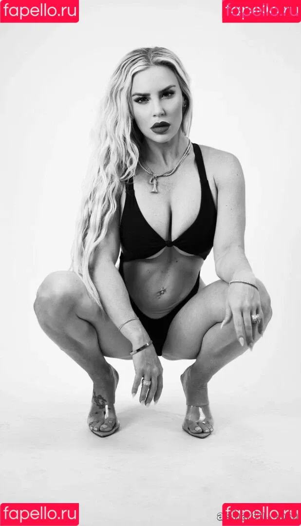 Honey Moon Onlyfans Photo Gallery 