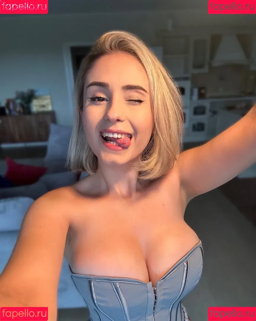 only.lika Onlyfans Photo Gallery 