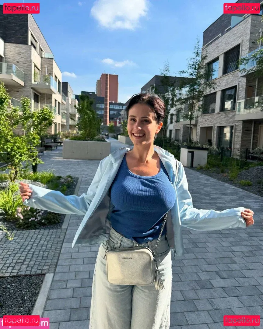 only.lika Onlyfans Photo Gallery 