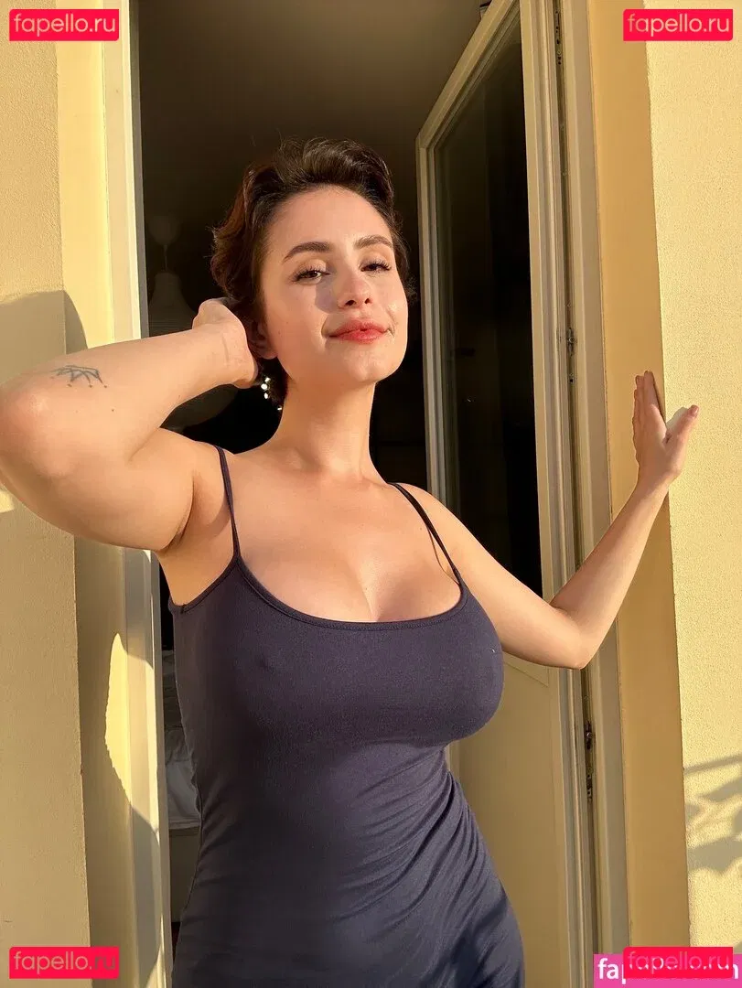 only.lika Onlyfans Photo Gallery 