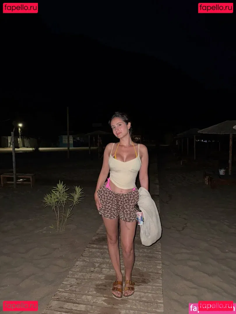 only.lika Onlyfans Photo Gallery 