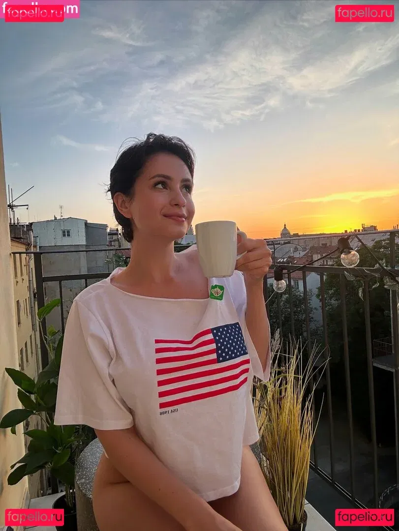 only.lika Onlyfans Photo Gallery 