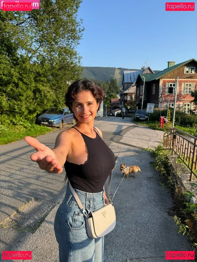 only.lika Onlyfans Photo Gallery 