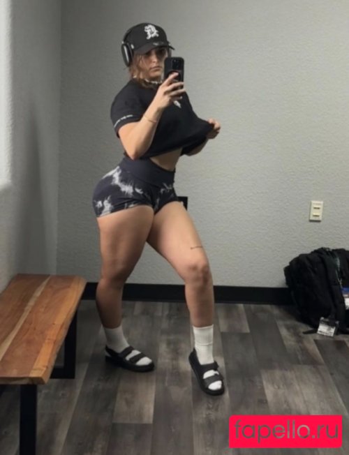 Adriana Salido Nude Onlyfans Photo 8