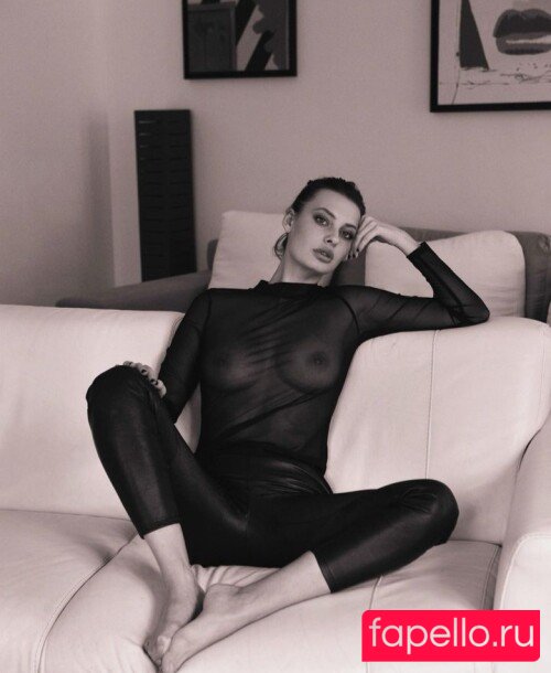 darivo_ Nude Onlyfans Photo 7
