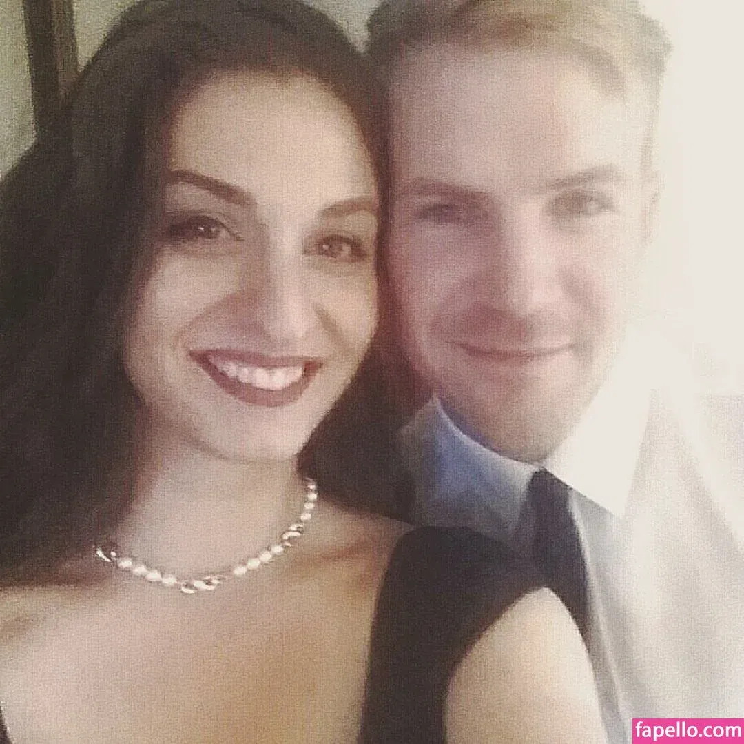 Laura Eldred Onlyfans Photo Gallery 