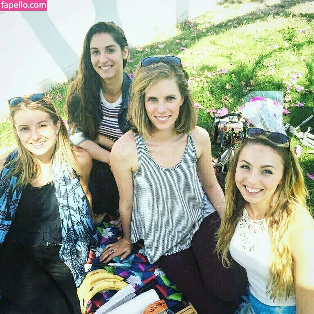 Laura Eldred Onlyfans Photo Gallery 