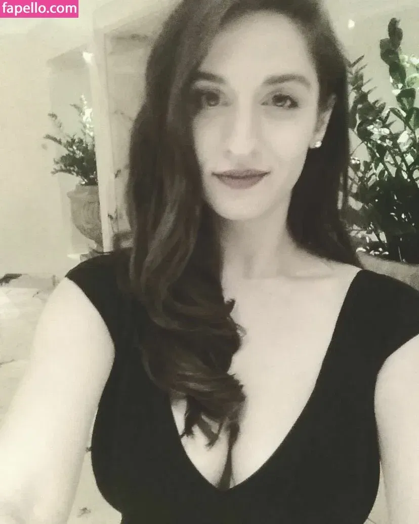 Laura Eldred Onlyfans Photo Gallery 