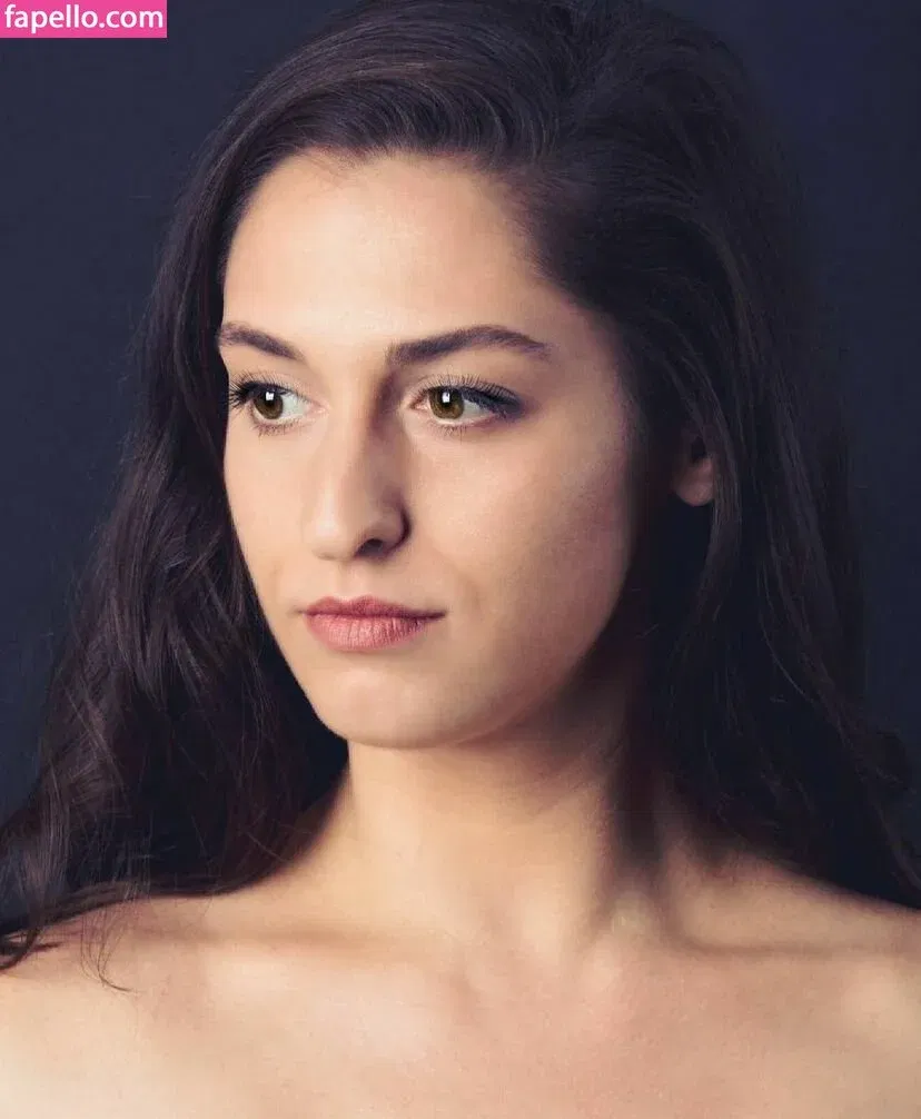 Laura Eldred Onlyfans Photo Gallery 