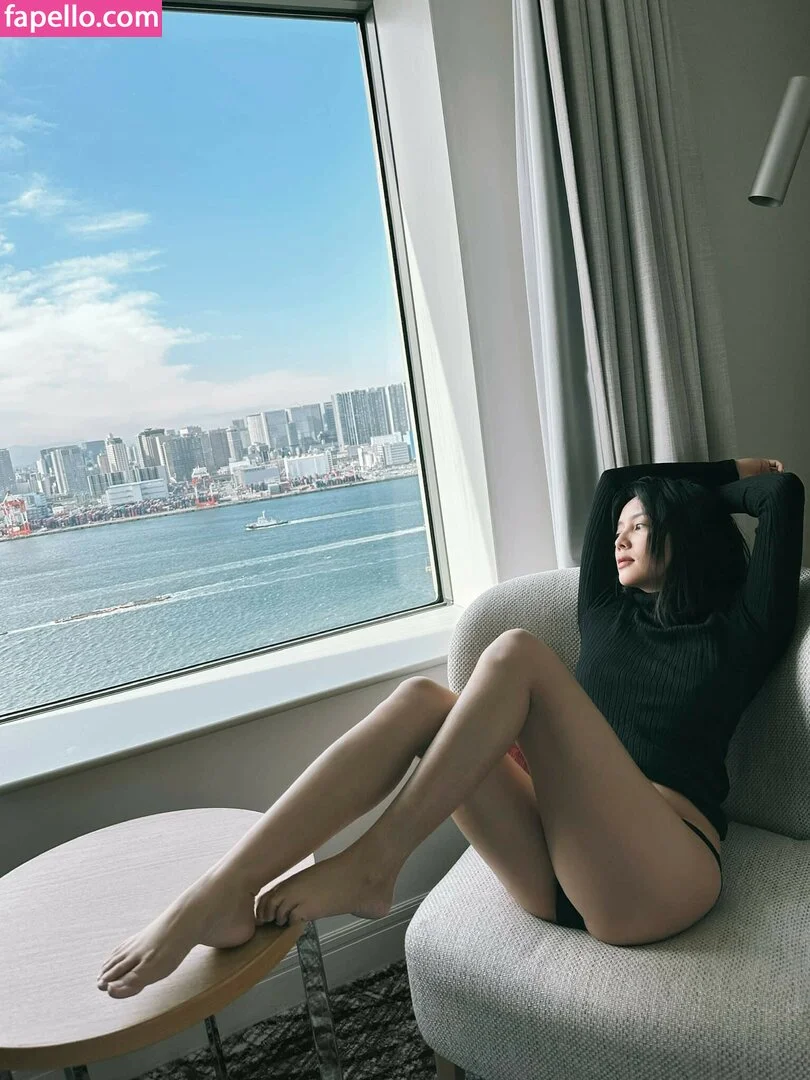 Awie De Guzman Onlyfans Photo Gallery 