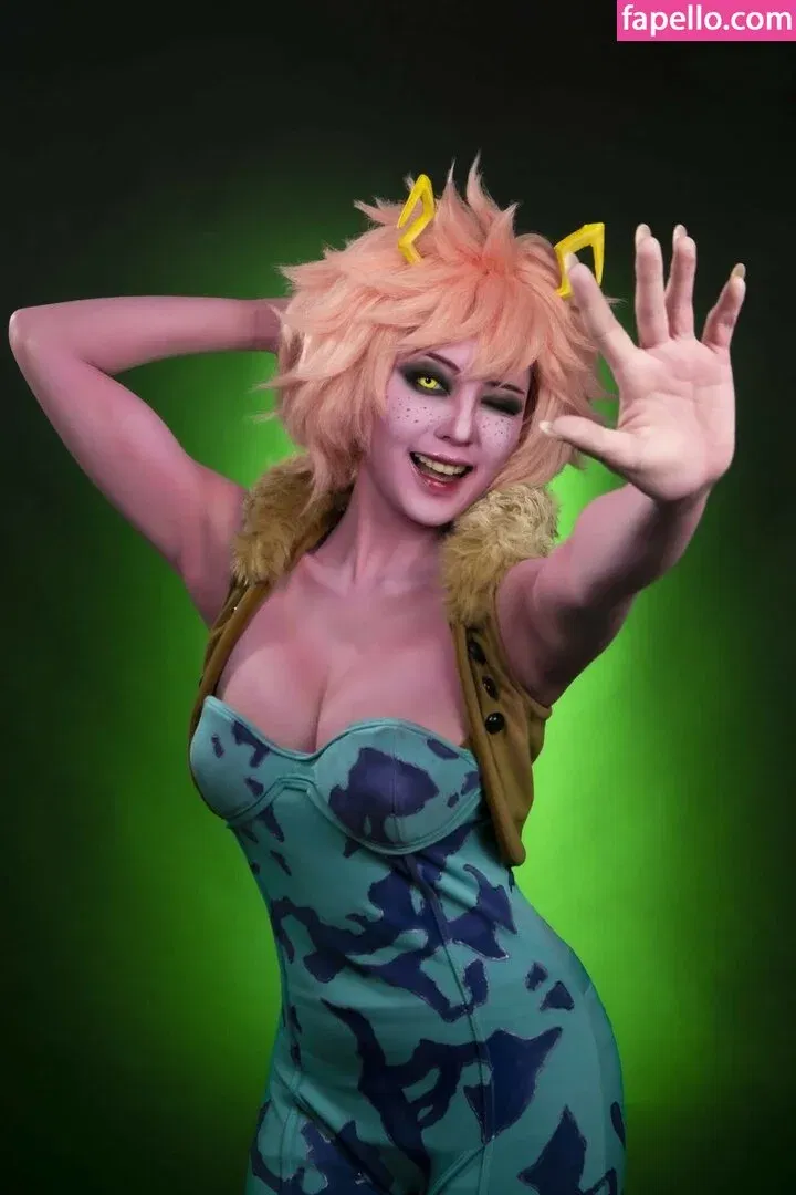 Awie De Guzman Onlyfans Photo Gallery 