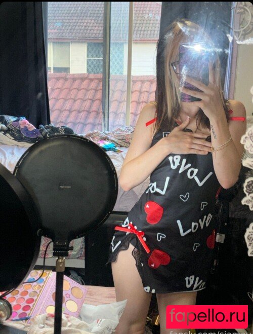 Siamayll Nude Onlyfans Photo 9