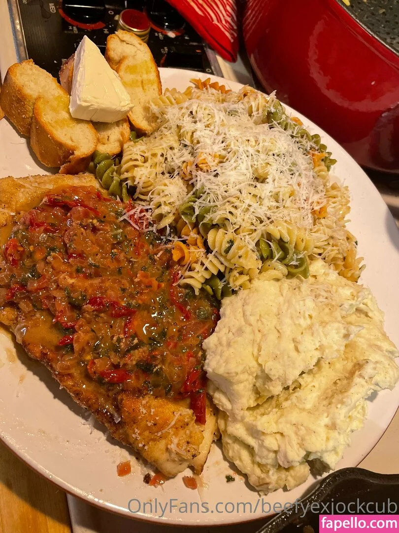 beefyexjockcub Onlyfans Photo Gallery 