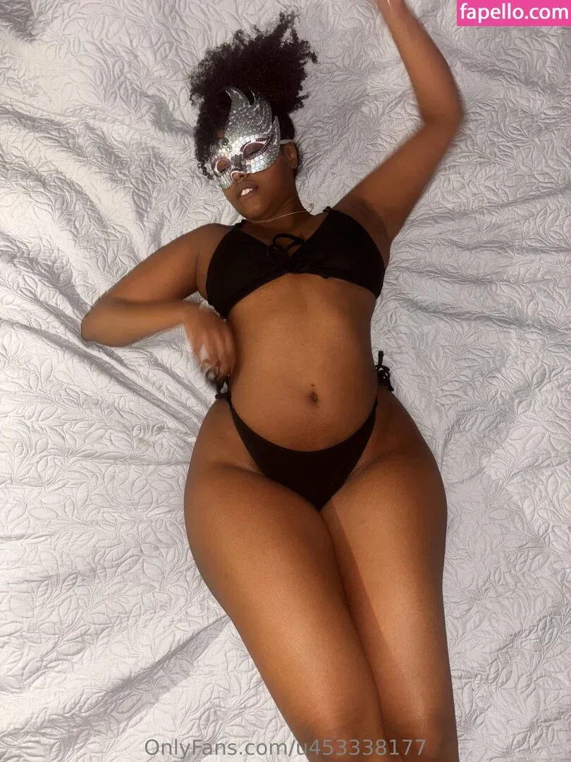 Hourglassebony23 Onlyfans Photo Gallery 